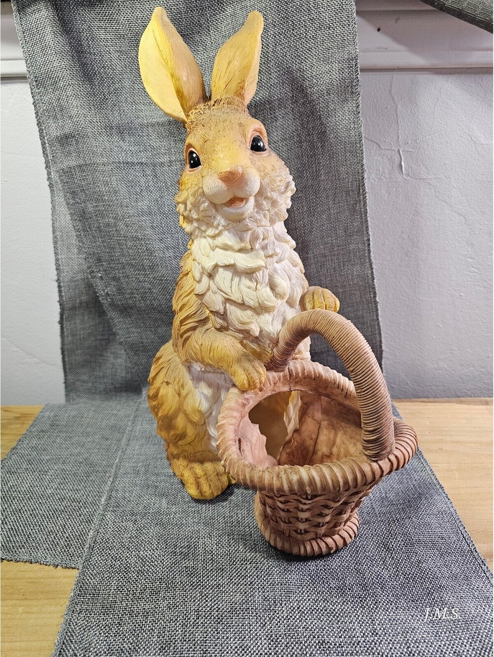 Decorative Ceramic Bunny Figurine Holding a Woven Basket
